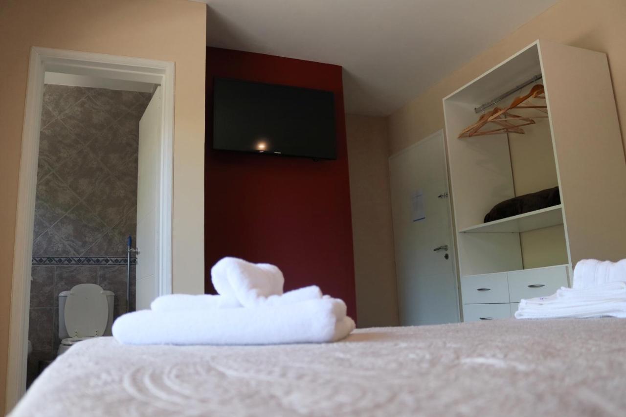 Limay Bed&Breakfast Neuquén Esterno foto